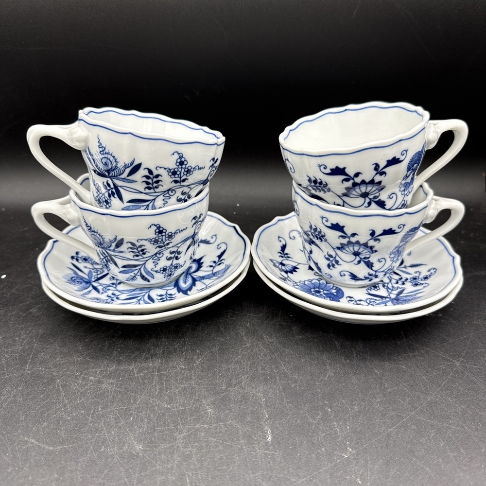 Blue Danube Onion Tea Cups Set Of 4 Swirl Mark 3" Excellent‎ & Saucers